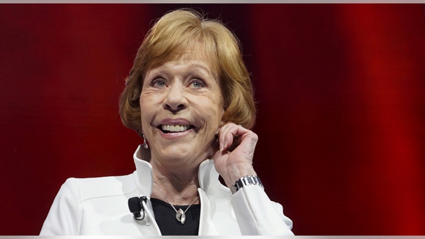 carol burnett ear reuters660.jpg